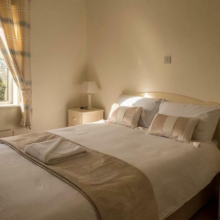 Mulberry Lodge Guest House Ballyhaunis Esterno foto