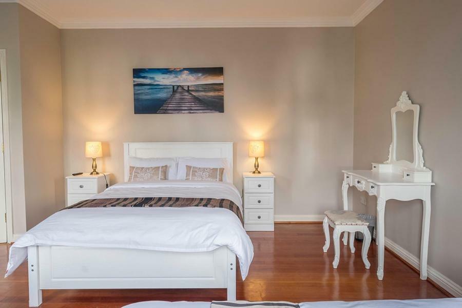 Mulberry Lodge Guest House Ballyhaunis Esterno foto