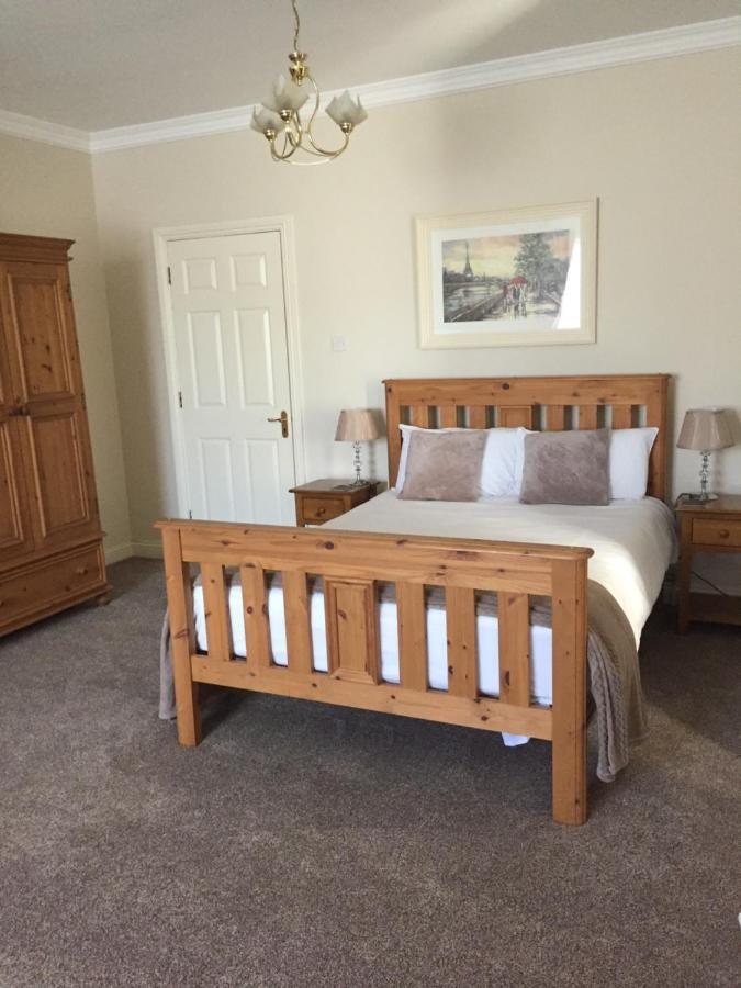 Mulberry Lodge Guest House Ballyhaunis Esterno foto